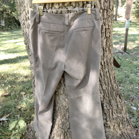 GAP Curvy Fit Flared Leg Pants in size 8A - Picture 2 of 3